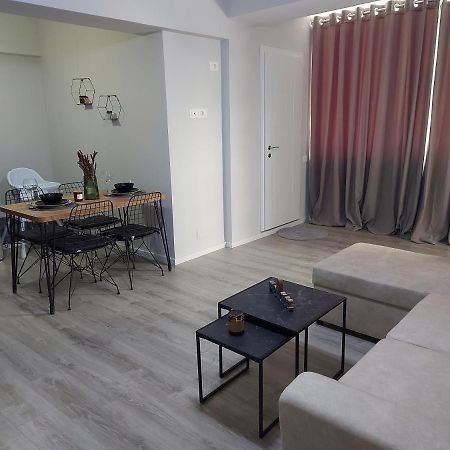 Venus'S Apartment Avlonya Dış mekan fotoğraf